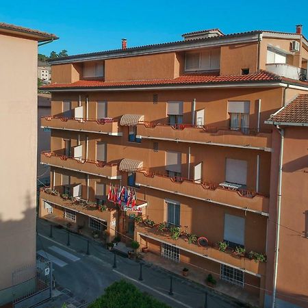 Hotel Due Torri Porto Azzurro Exterior foto
